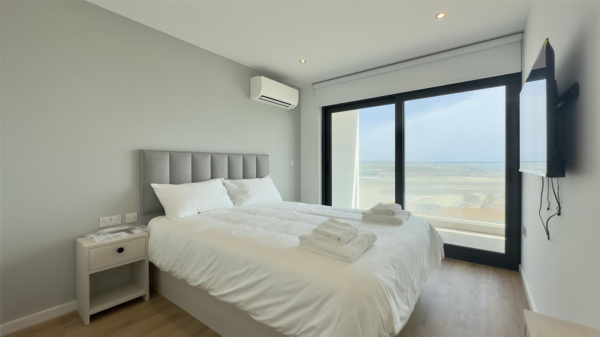 Image of Apartment - 1 Bedrooms - 1 Bathrooms for Rental in Victory Suites-Gibraltar, Image 3